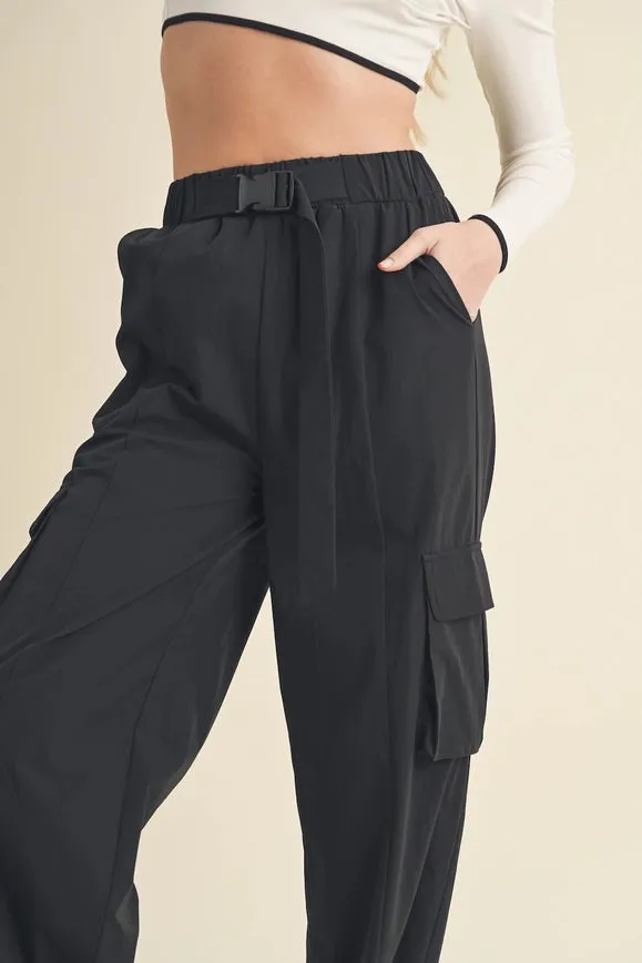 Lightweight Nylon Wide Leg Cargo Pants Black